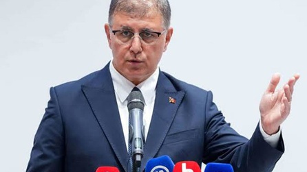 Cemil Tugay'dan işçi sorusuna yanıt İzmir'de açıklama yaptı