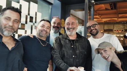 Cem Yılmaz dostlarıyla Kalp Damar Grubu buluşmasını gerçekleştirdi