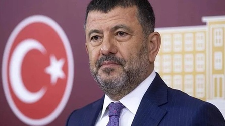 Veli Ağbaba hastaneden görüntü verdi: Sağlık durumu iyiye gidiyor