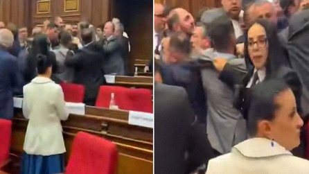 Ermenistan Meclisi'nde Milletvekilleri Arasında Kavga Çıktı