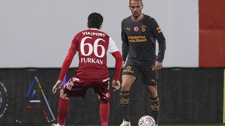 Galatasaray ve Pendikspor hazırlık maçında 3-3 berabere kaldı