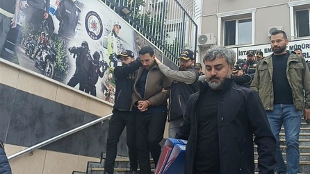 Sosyal medya ünlülerine kavga yayınları nedeniyle operasyon düzenlendi