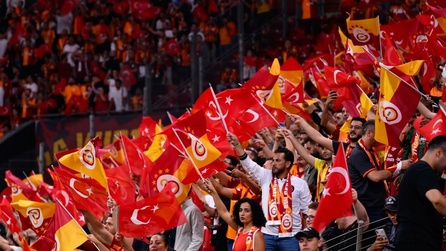 Ismail Jakobs'un Senegal Milli Takımı'ndaki durumu belirsizliğini koruyor
