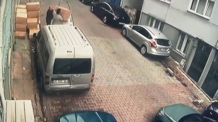 Kağıthane'de çöpten uyuşturucu hap ve pregabalin ele geçirildi