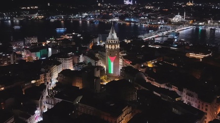 Galata Kulesi Filistin bayrağı ile ışıklandırıldı