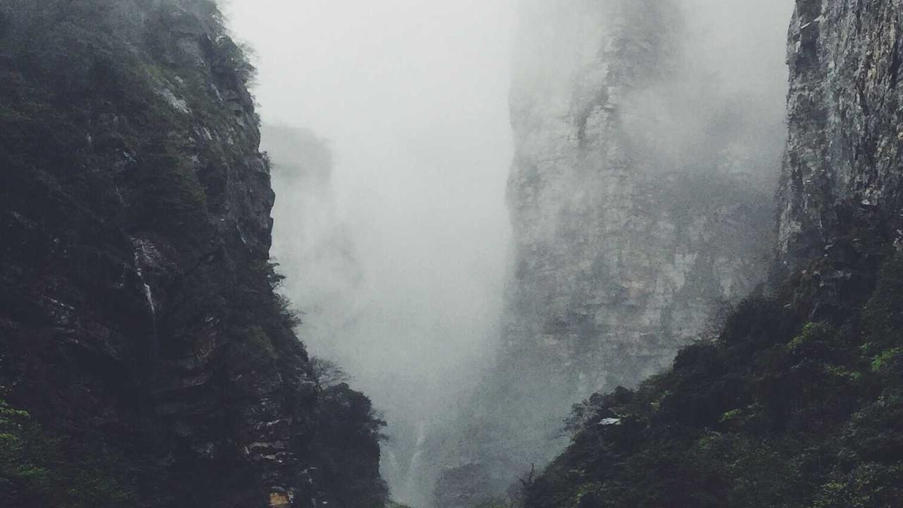 Yollar yeniden trafiğe açıldı